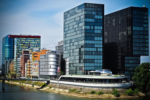 城市